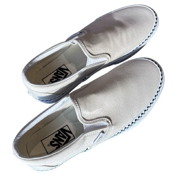 VANS Off The Wall, New, Never Worn Slip On Cream Shoes Women's Size 7, Men's 5.5 - Picture 6 of 8